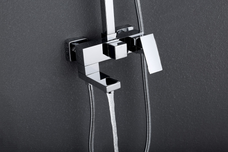 Душевая стойка ABBER Daheim AF8216L с изливом, хром